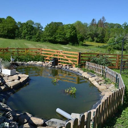 Le Jardin Des Pierres Brunes Saint-Jean-des-Ollières Eksteriør bilde